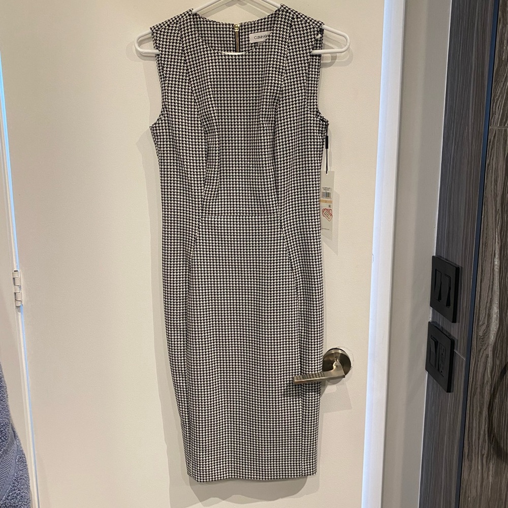 Calvin Klein Grey Officewear - Business Casual Dress - Contemporary Professional
